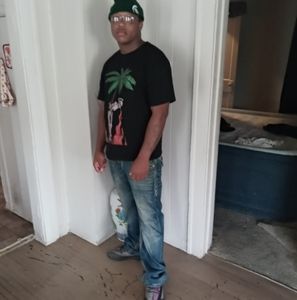 Meet your Posher, Larry